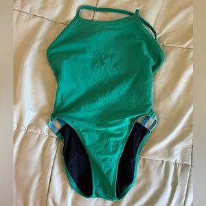 Jolyn Julian 2 green onesie size 26